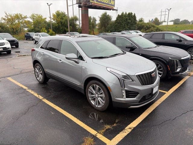 2026 Cadillac XT5 Base — photo 1 of 2