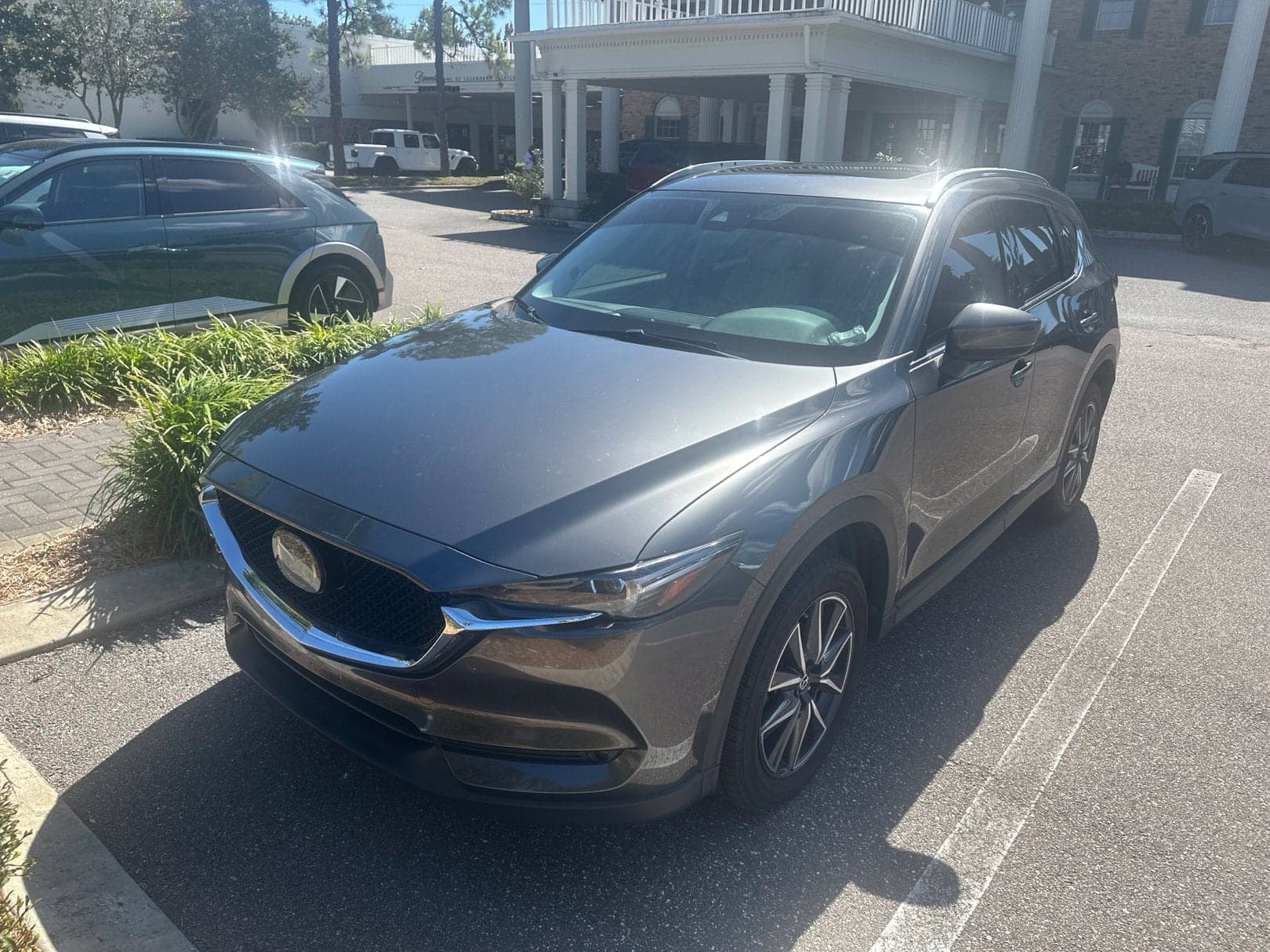 2018 Mazda CX-5 Grand Touring — photo 1 of 3