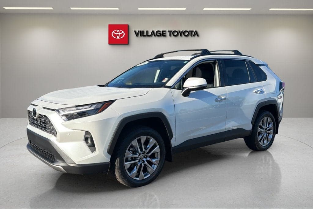2025 Toyota RAV4 Limited — photo 1 of 5