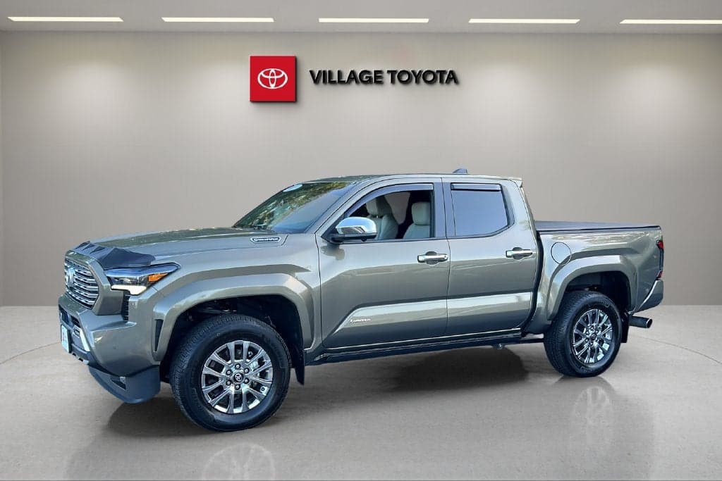 2025 Toyota Tacoma 4WD TRD Sport Hybrid — photo 1 of 5