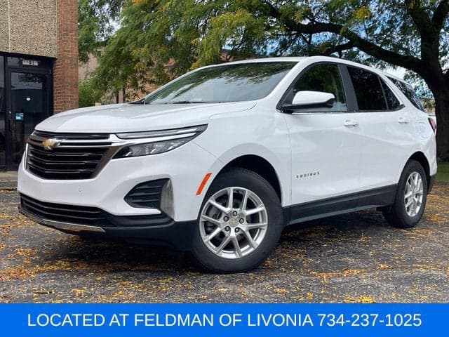 2023 Chevrolet Equinox LT — photo 1 of 30
