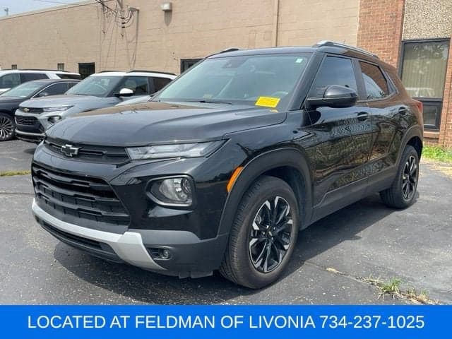 2021 Chevrolet Trailblazer LT — photo 1 of 10