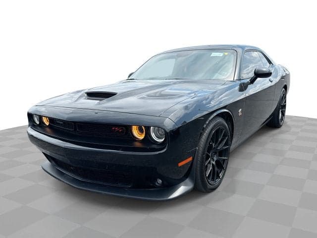 2023 Dodge Challenger R/T Scat Pack — photo 1 of 26