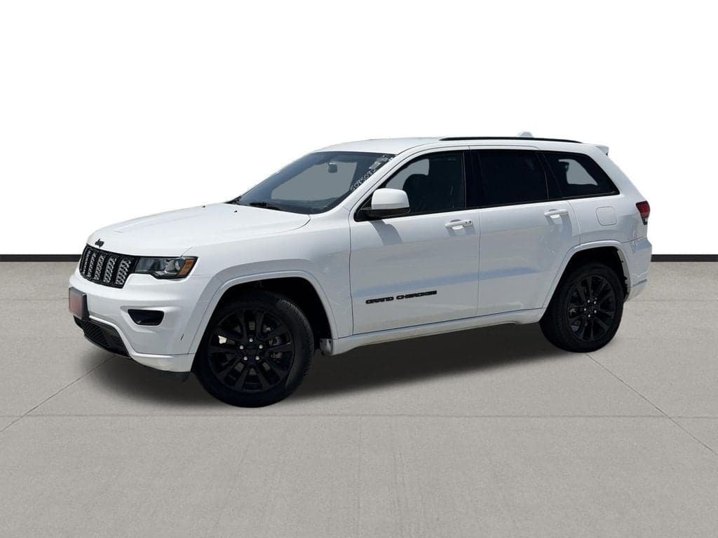 2021 Jeep Grand Cherokee Laredo X — photo 1 of 29