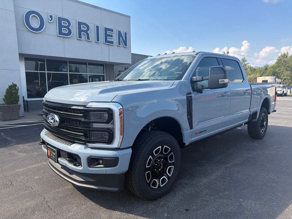 2027 Ford Super Duty F-350 SRW Platinum — photo 1 of 37