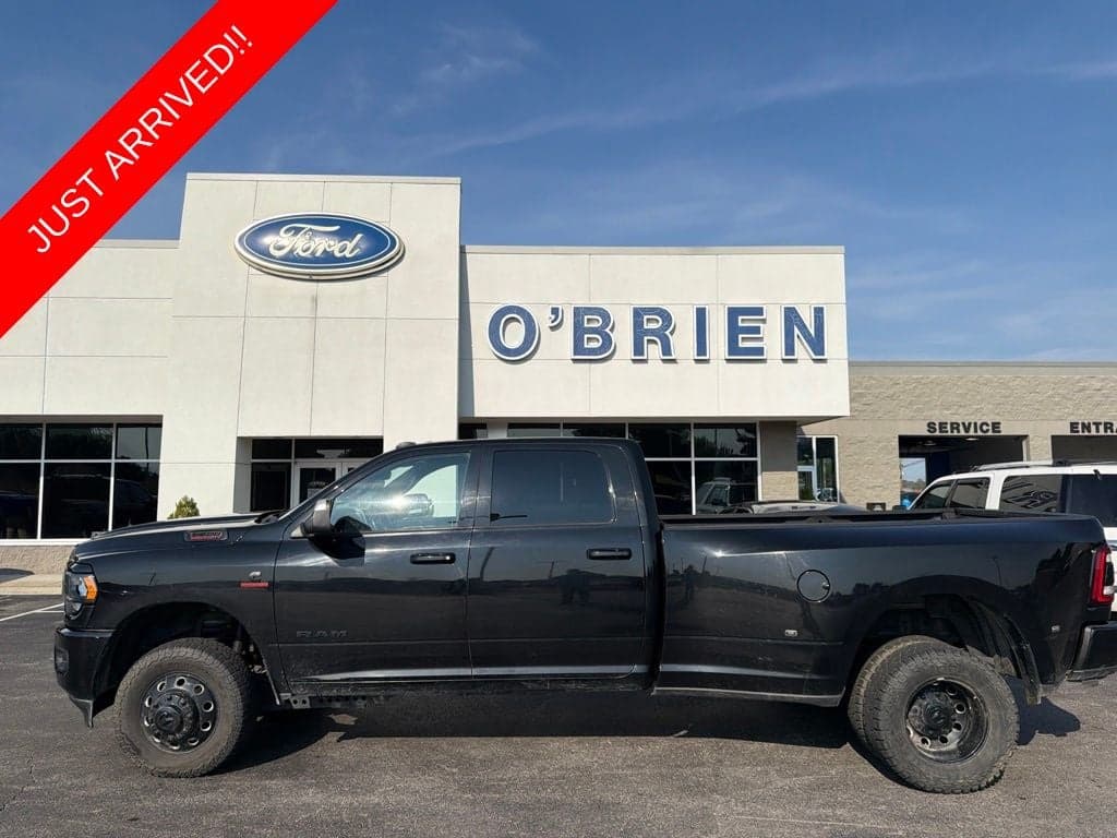2022 RAM 3500 Base — photo 1 of 24