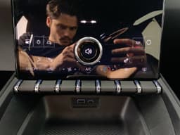 Extra Photo