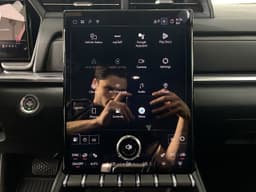 Extra Photo