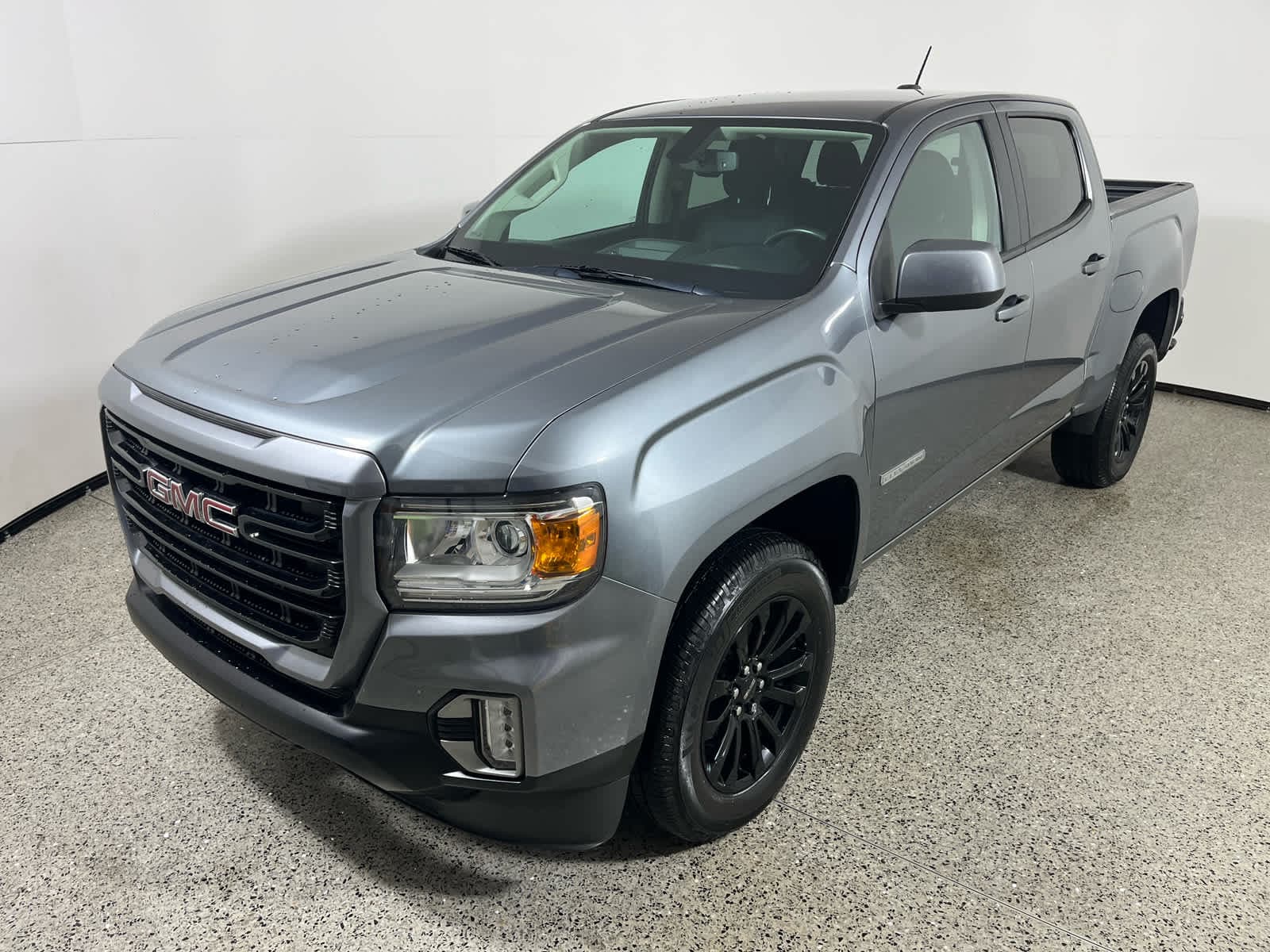 2022 GMC Canyon 2WD Elevation — photo 1 of 5