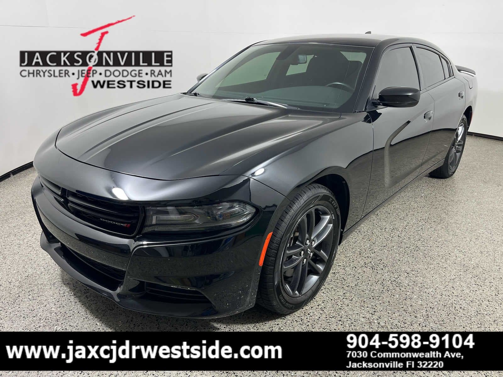 2019 Dodge Charger SXT — photo 1 of 29
