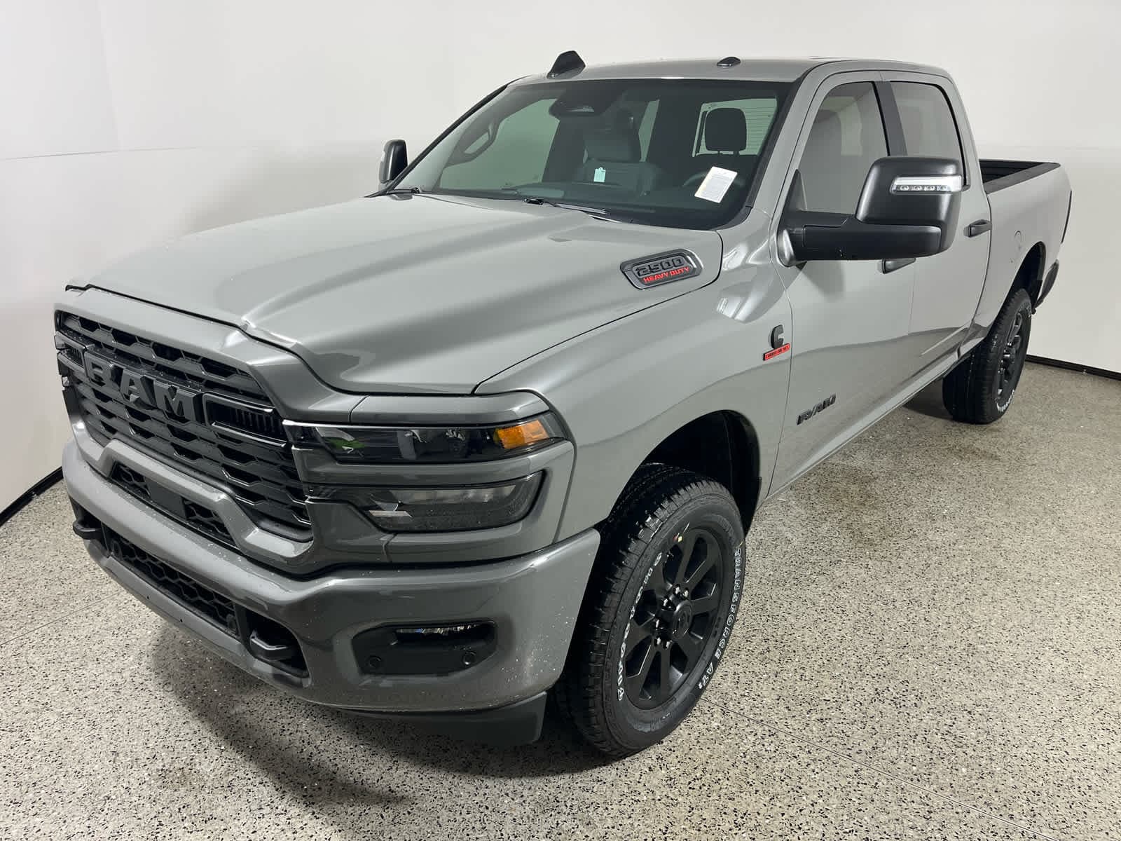 2027 RAM 2500 Big Horn — photo 1 of 5
