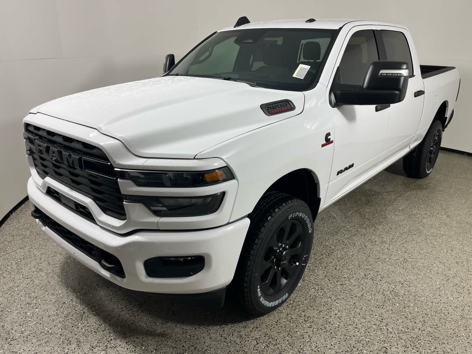 2027 RAM 2500 Big Horn — photo 1 of 5