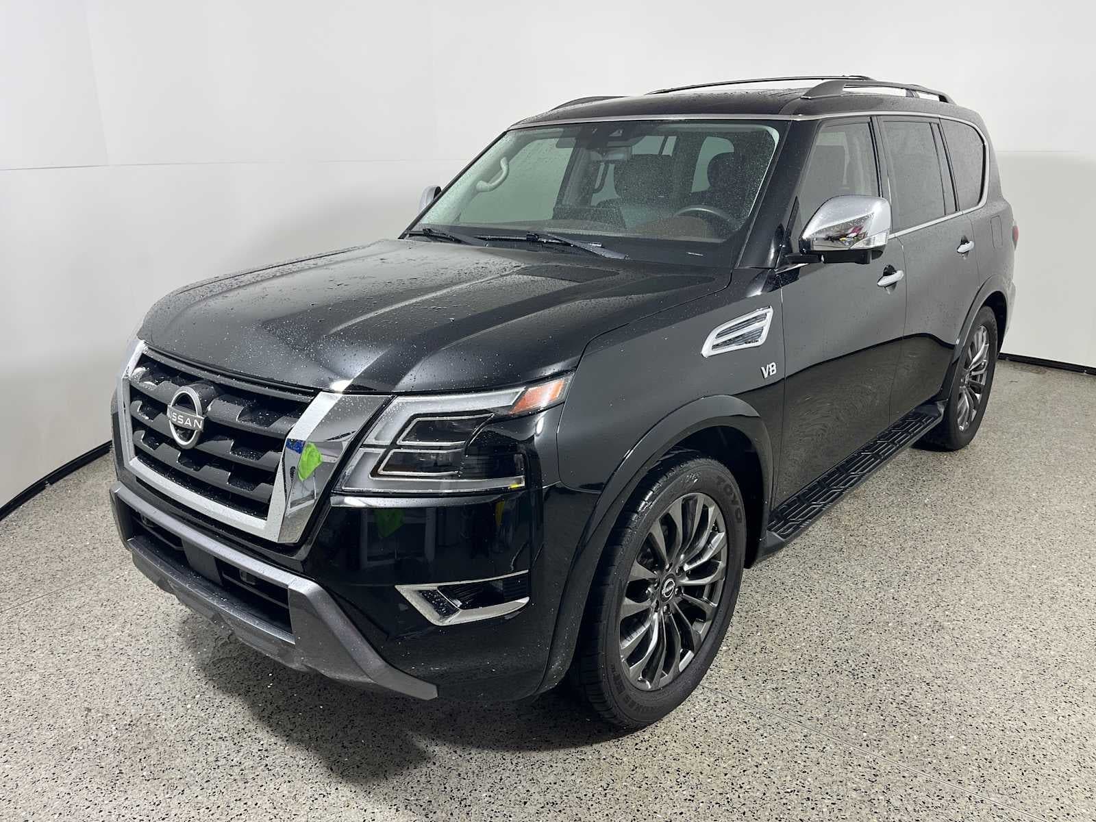 2021 Nissan Armada Platinum — photo 1 of 5