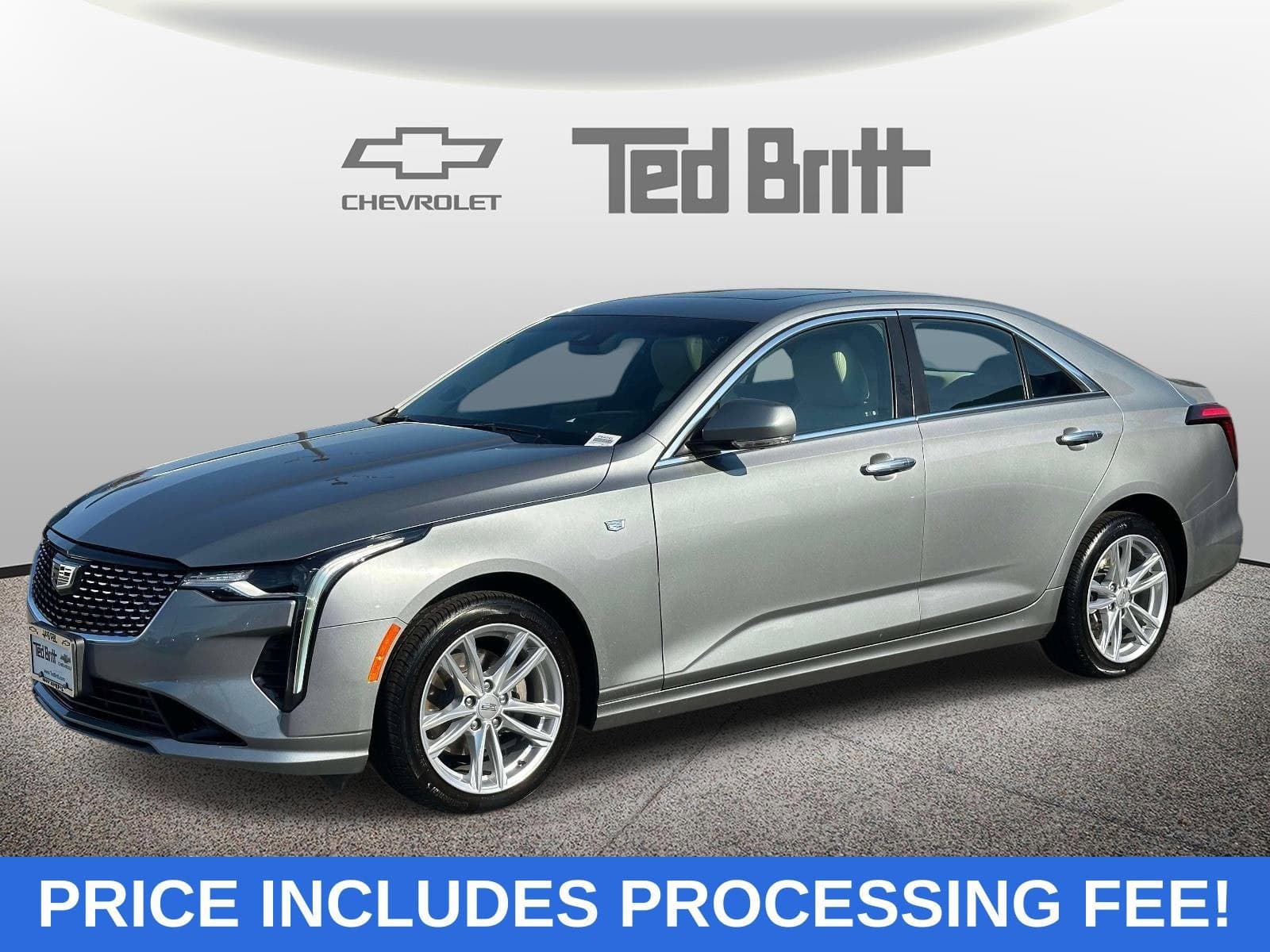 2024 Cadillac CT4 Luxury — photo 1 of 5