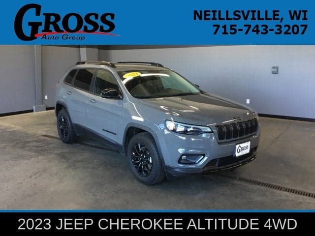 2023 Jeep Cherokee Base — photo 1 of 34
