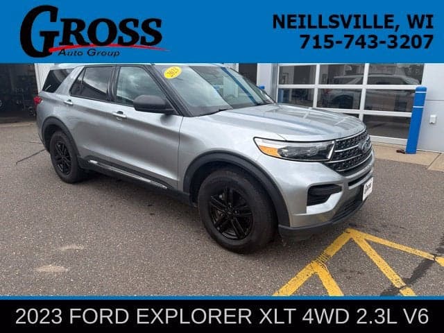 2023 Ford Explorer XLT — photo 1 of 28