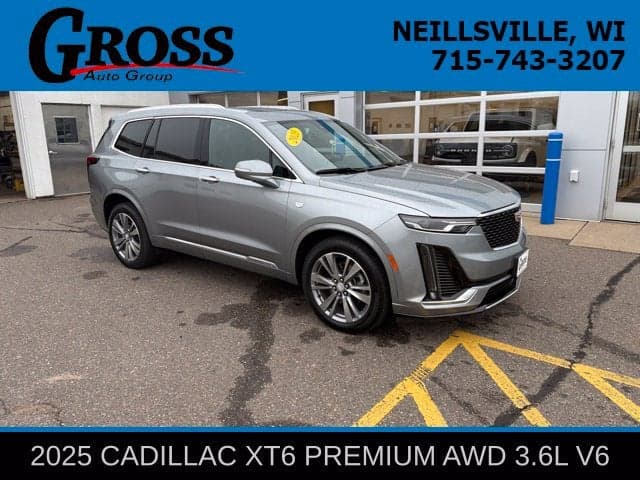 2025 Cadillac XT6 AWD Premium Luxury — photo 1 of 32