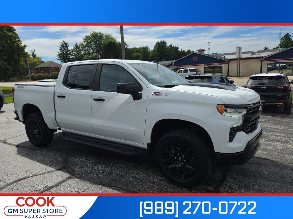 2022 Chevrolet Silverado 1500 LT Trail Boss — photo 1 of 27