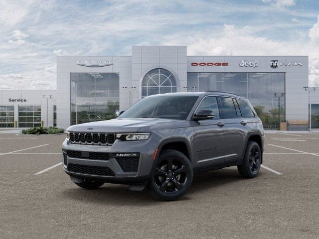 2027 Jeep Grand Cherokee Limited — photo 1 of 5