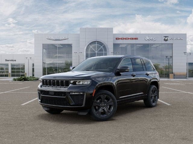 2027 Jeep Grand Cherokee Base — photo 1 of 9