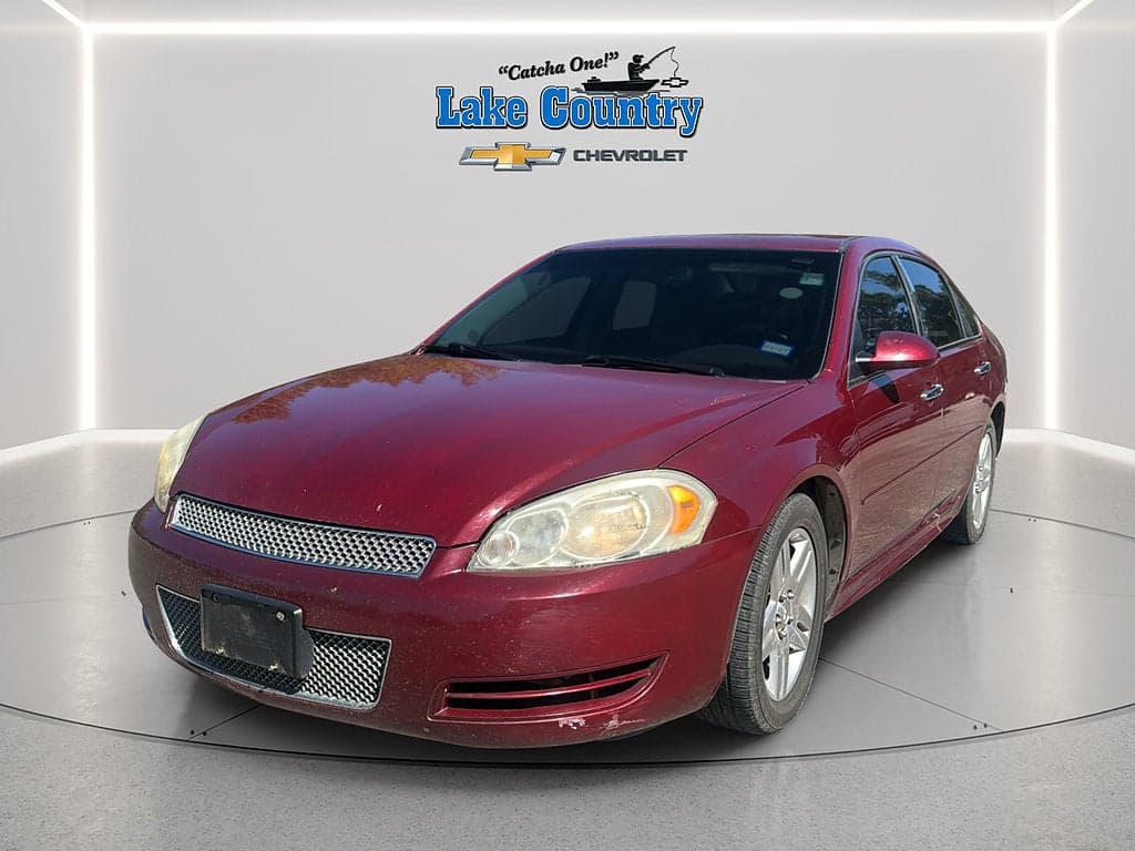 2011 Chevrolet Impala LT Retail — photo 1 of 2