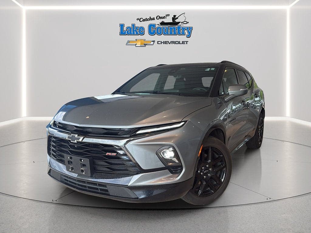 2024 Chevrolet Blazer RS — photo 1 of 3
