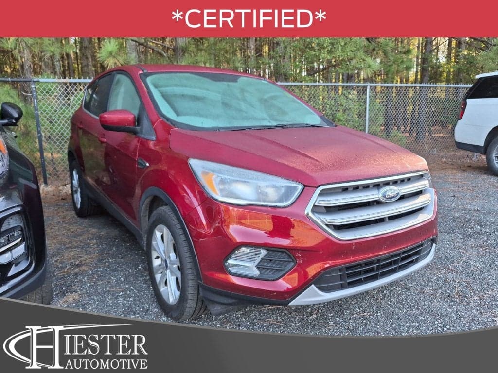 2017 Ford Escape SE — photo 1 of 5