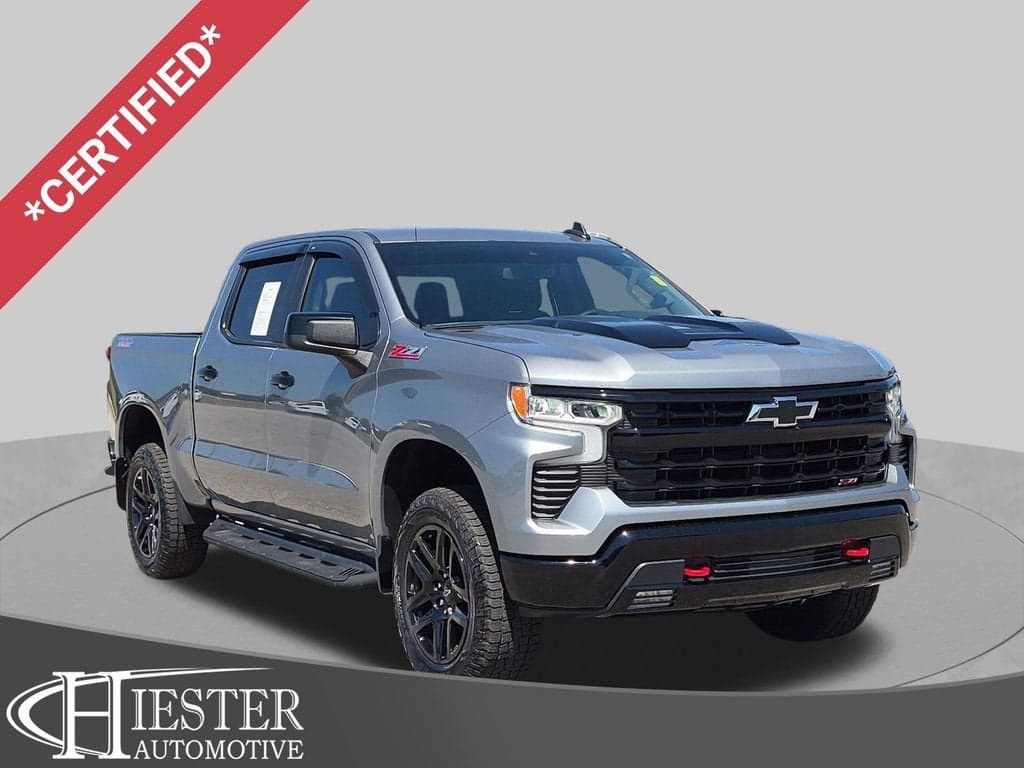 2025 Chevrolet Silverado 1500 LT Trail Boss — photo 1 of 41