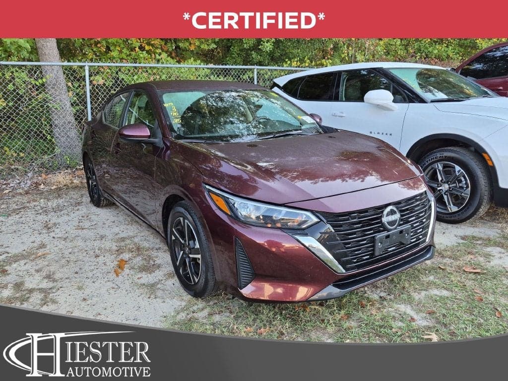 2025 Nissan Sentra SV — photo 1 of 3