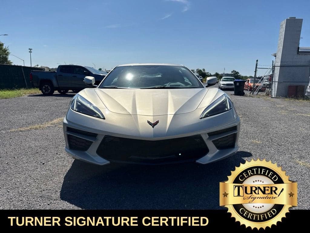 2021 Chevrolet Corvette 2LT — photo 1 of 24
