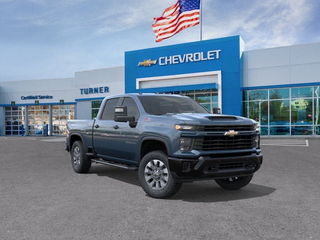 2026 Chevrolet Silverado 2500HD Custom — photo 1 of 5