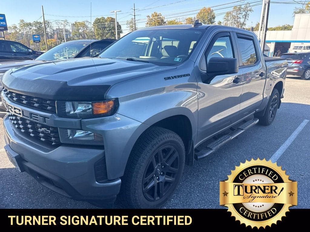 2022 Chevrolet Silverado 1500 LTD Custom — photo 1 of 5