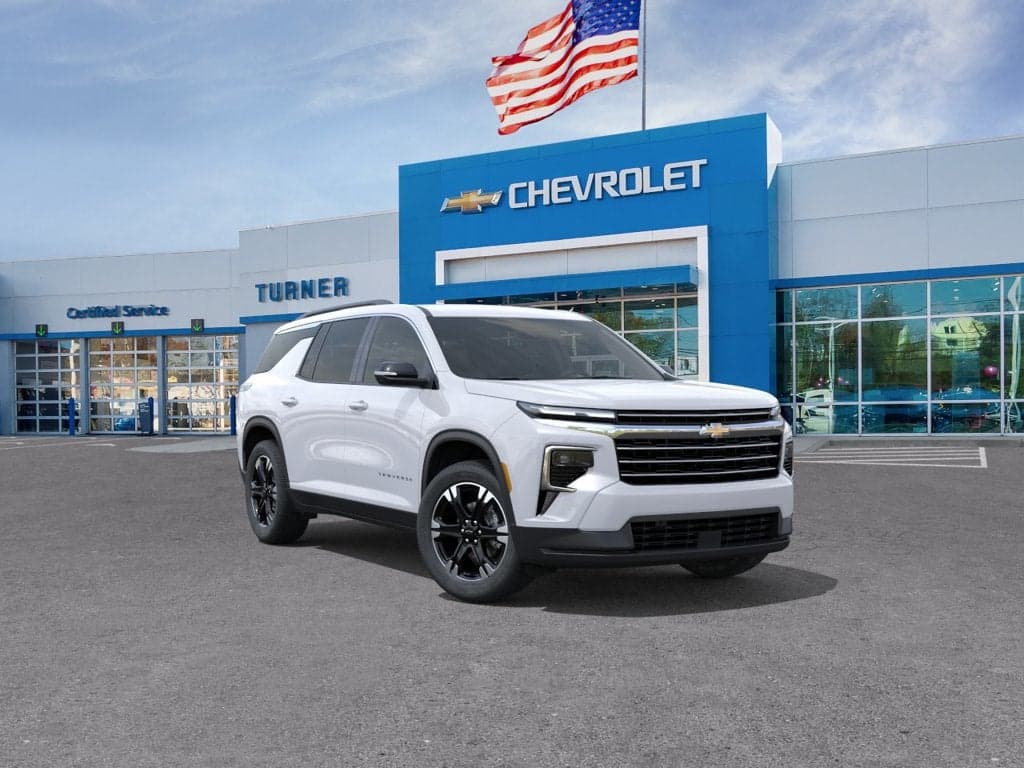2027 Chevrolet Traverse AWD LT — photo 1 of 5
