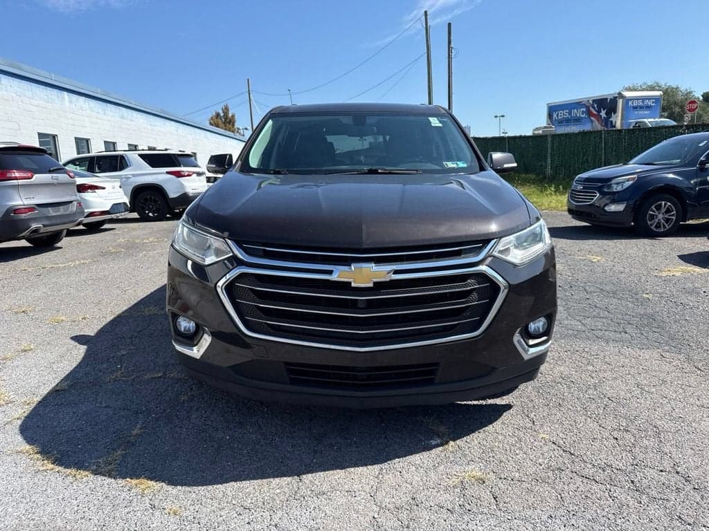 2018 Chevrolet Traverse LT Cloth — photo 1 of 22