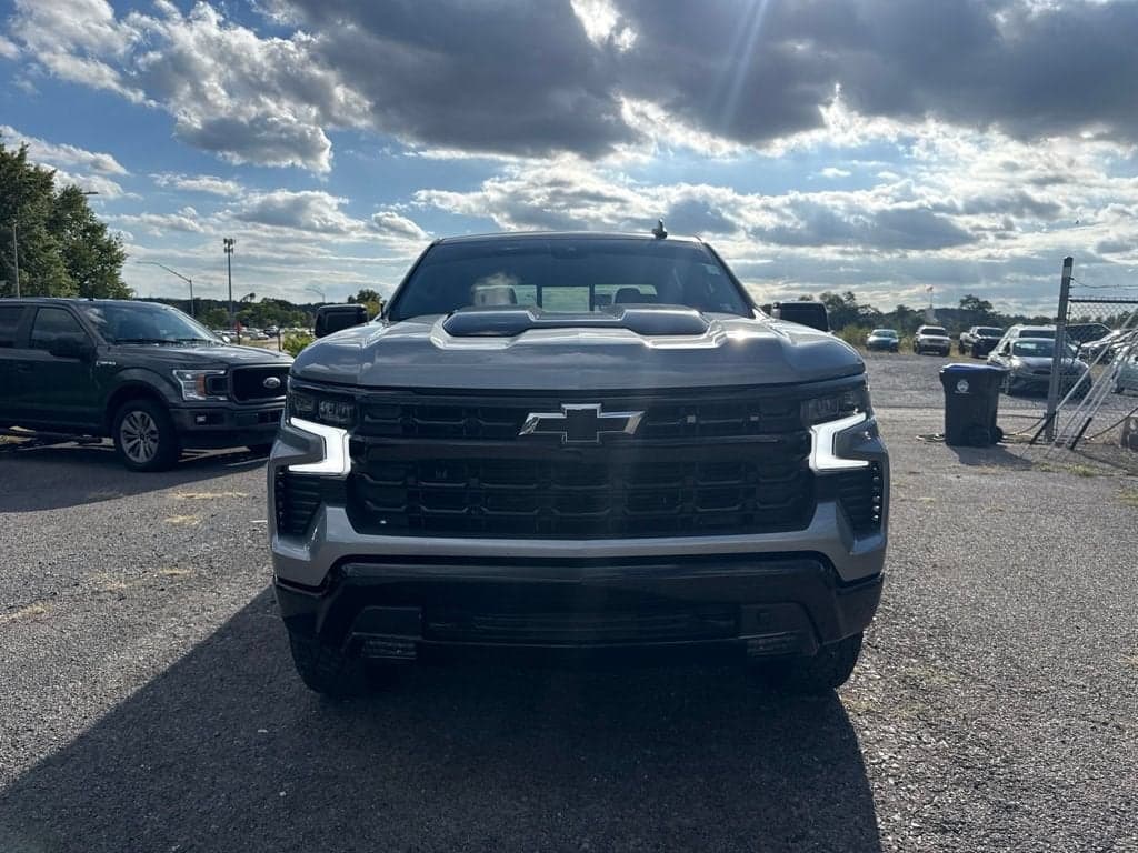 2025 Base — photo 1 of 19