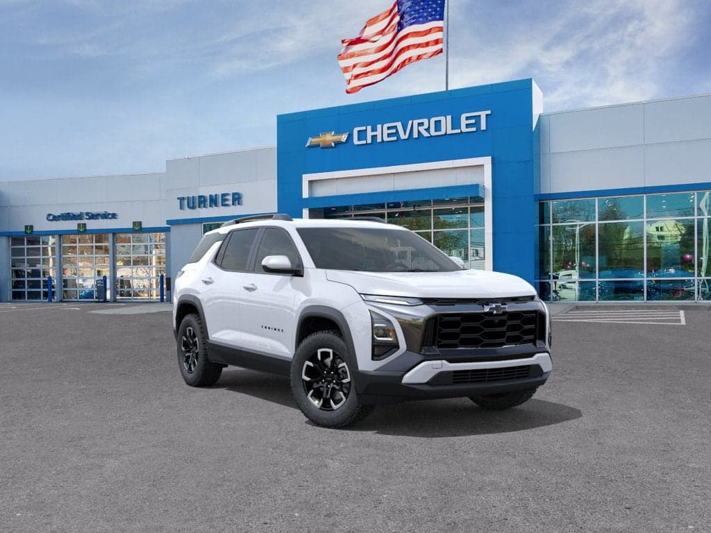 2027 Chevrolet Equinox AWD ACTIV — photo 1 of 5