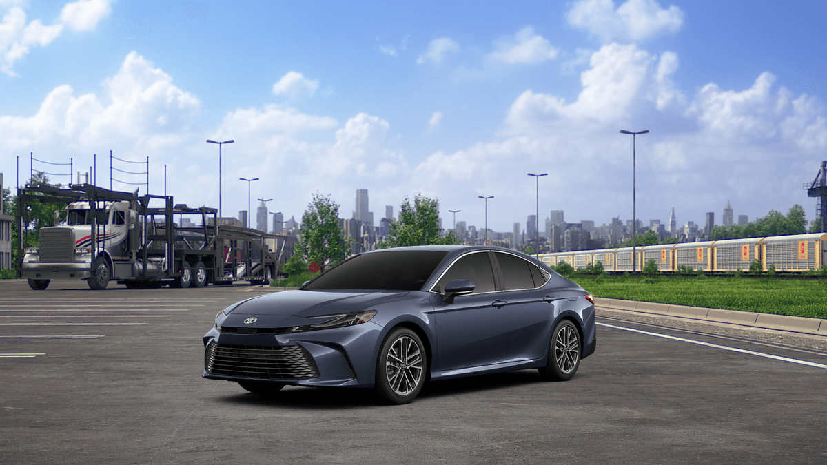2027 Toyota Camry XLE — photo 1 of 5