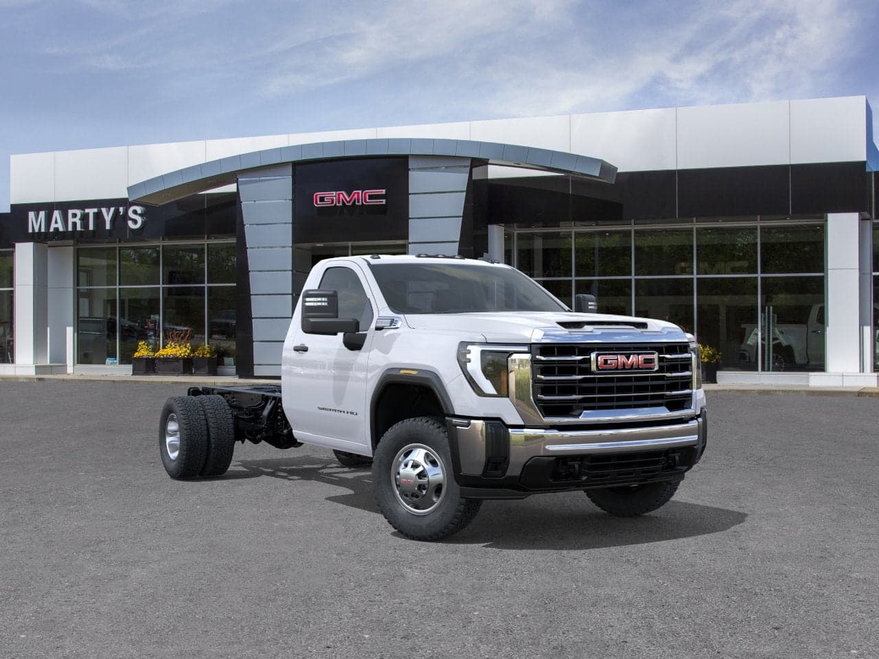 2026 GMC Sierra 3500HD Pro — photo 1 of 24