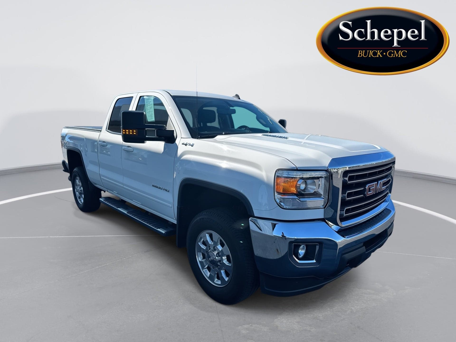 2015 GMC Sierra 2500HD SLE — photo 1 of 23
