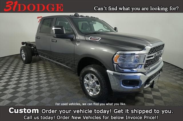 Foto de 2024 RAM 3500 Tradesman/SLT/Laramie/Limited