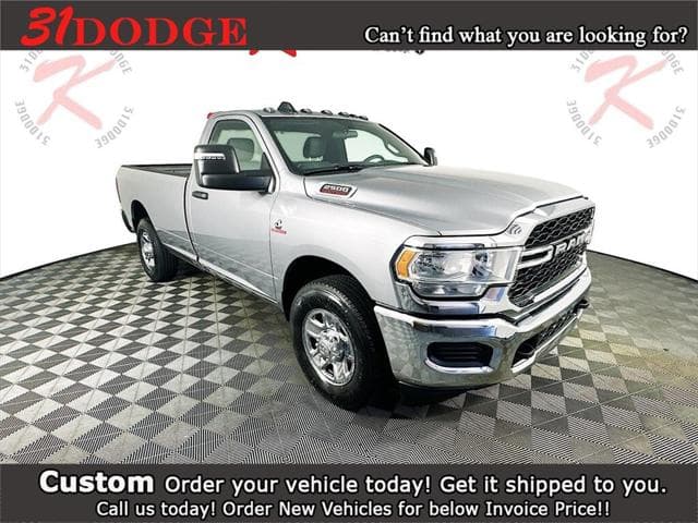 Foto de 2024 RAM 2500 Tradesman Regular Cab 4x2 8 Box