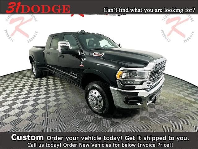 Foto de 2024 RAM 3500 Limited Mega Cab 4x4 64" Box