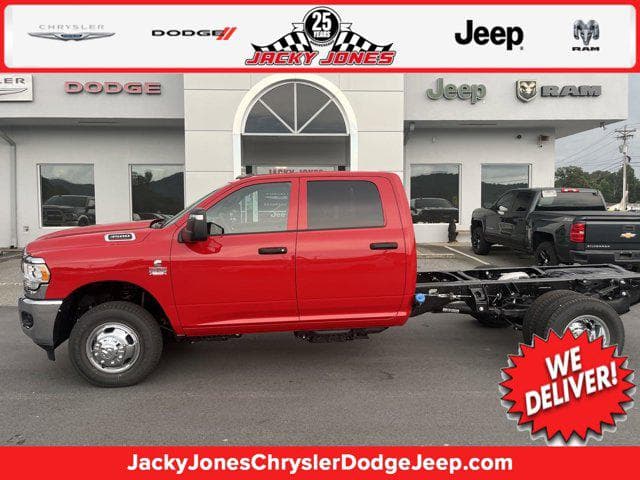 Foto de 2024 RAM 3500 Tradesman/SLT/Laramie/Limited