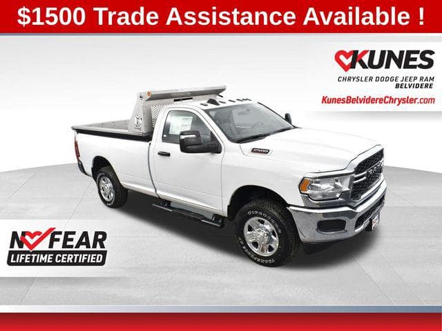 Foto de 2024 RAM 2500 Tradesman Regular Cab 4x4 8 Box