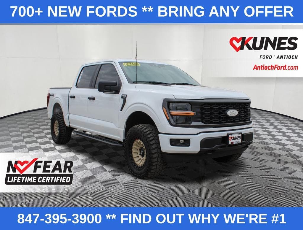 Foto de 2024 Ford F-150 STX