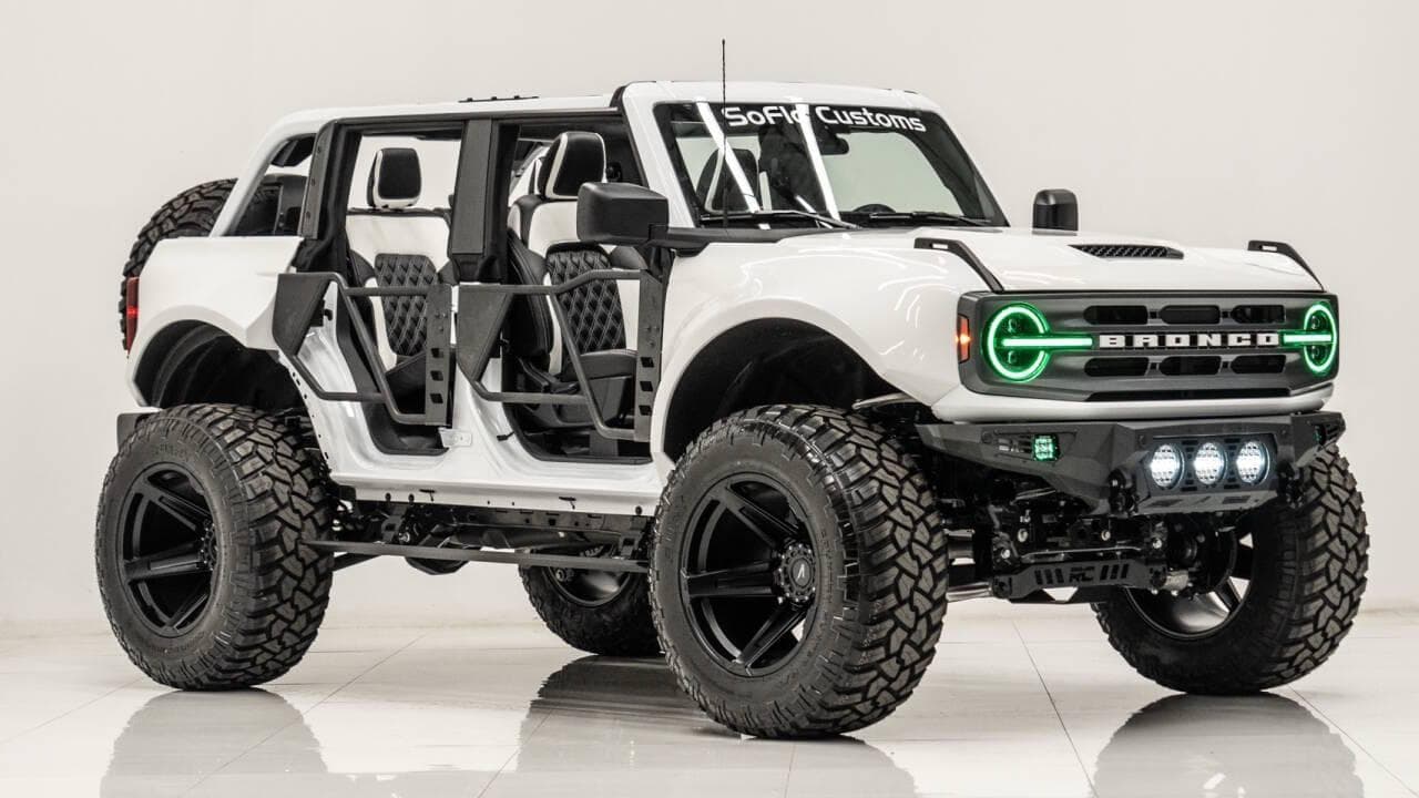 Foto de 2024 Ford Bronco Big Bend