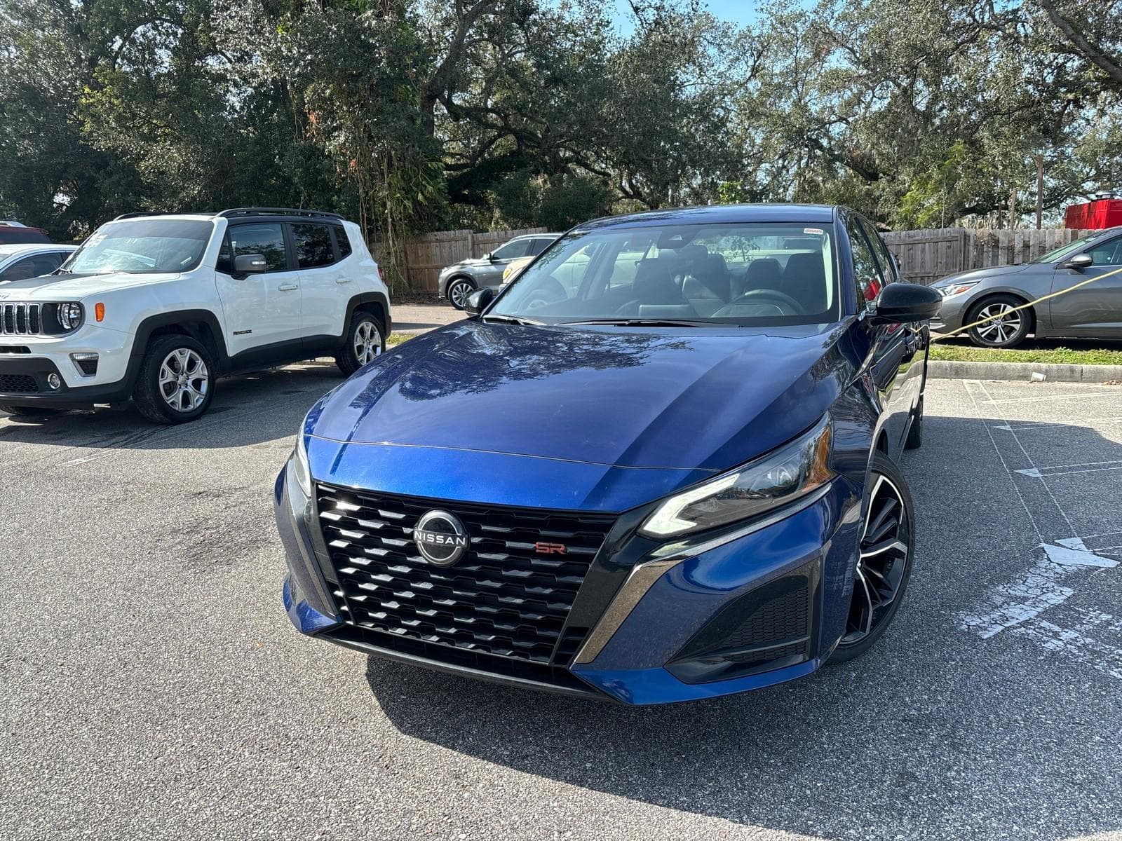 Foto de 2024 Nissan Altima SR FWD