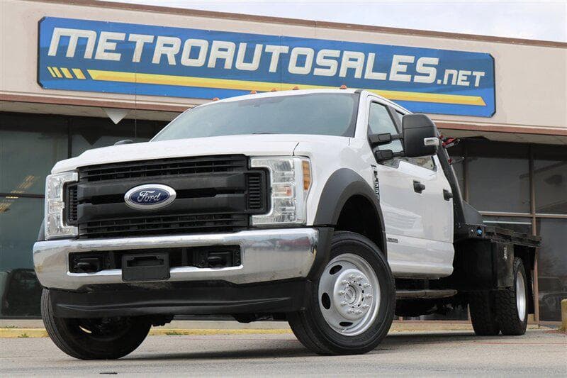 Foto de 2018 Ford F-550 XL