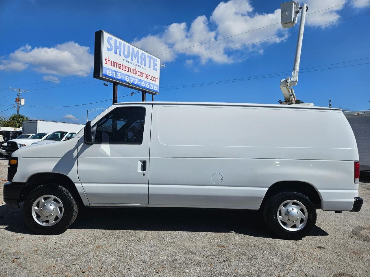 Foto de 2012 Ford E-150 Commercial
