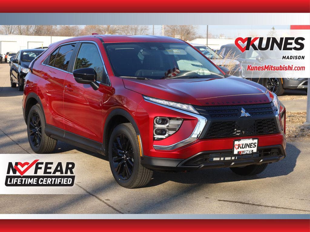 Foto de 2025 Mitsubishi Eclipse LE S-AWC